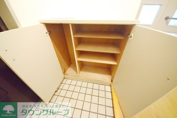 第一秀恵レジデンスの物件内観写真